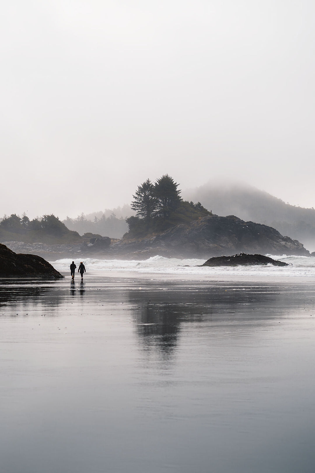 Chesterman Beach in Tofino, British Columbia | Low Tide by Richard Lam Studio